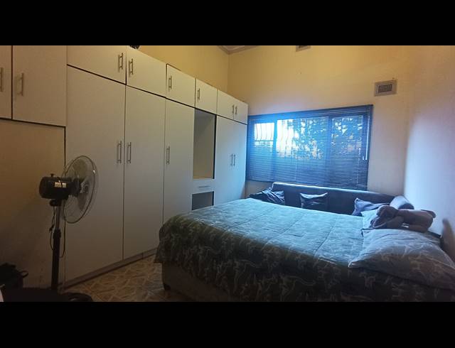 4 BEDROOM HOUSE FOR SALE IN KHARWASTAN